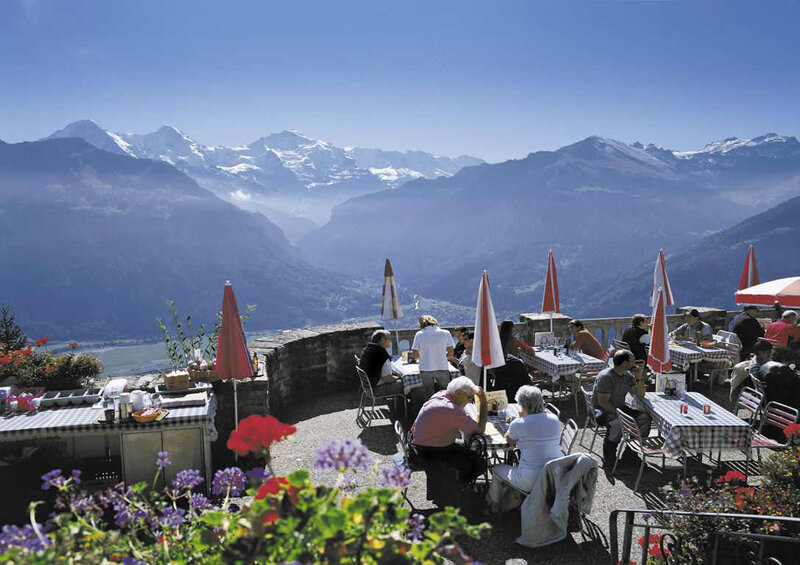 Blick-auf-die-Umgebung-in-Harder-Kulm-in-Interlaken.jpg
