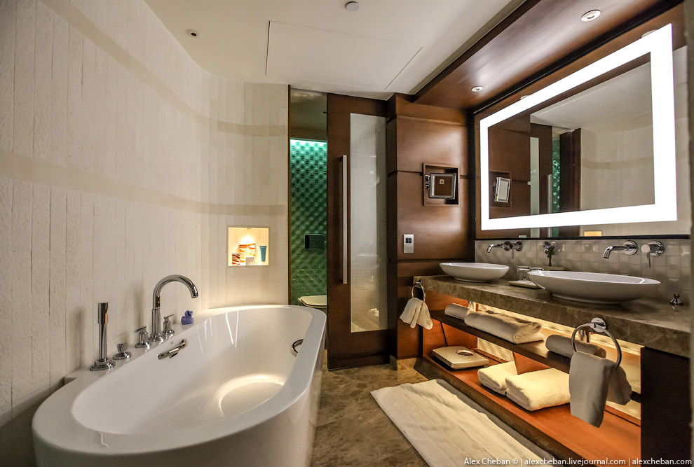 Jumeirah Beach Hotel