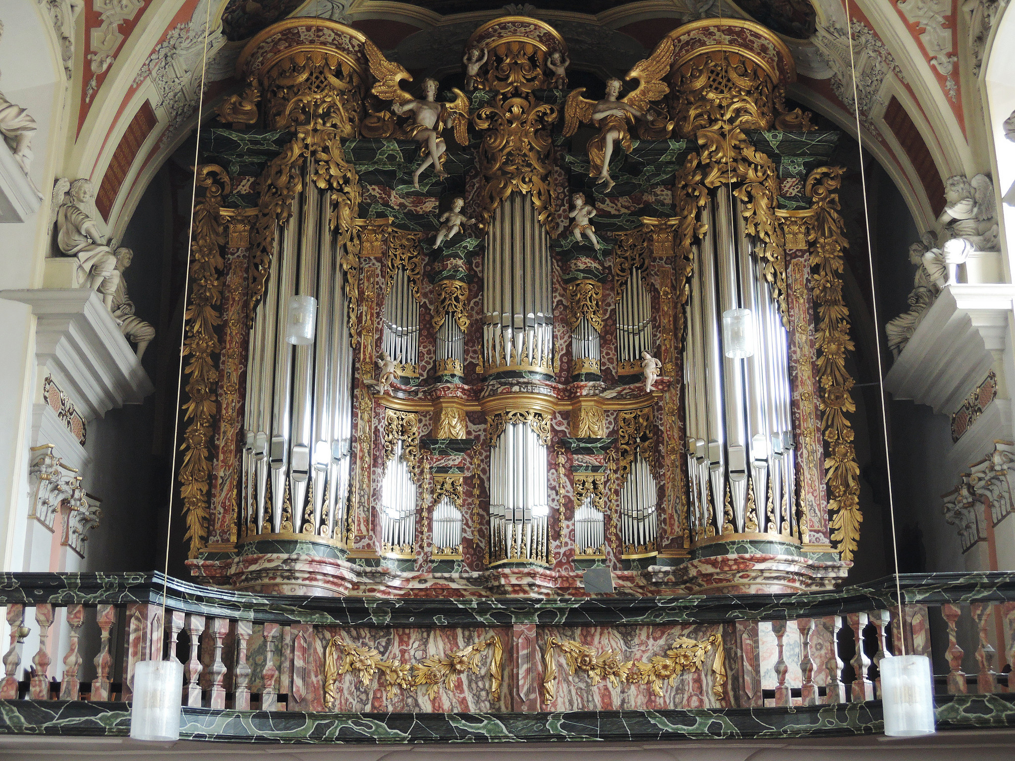 1.  Церковь Св. Крусис (Эрфурт, Германия) музыкальный инструмент, орган