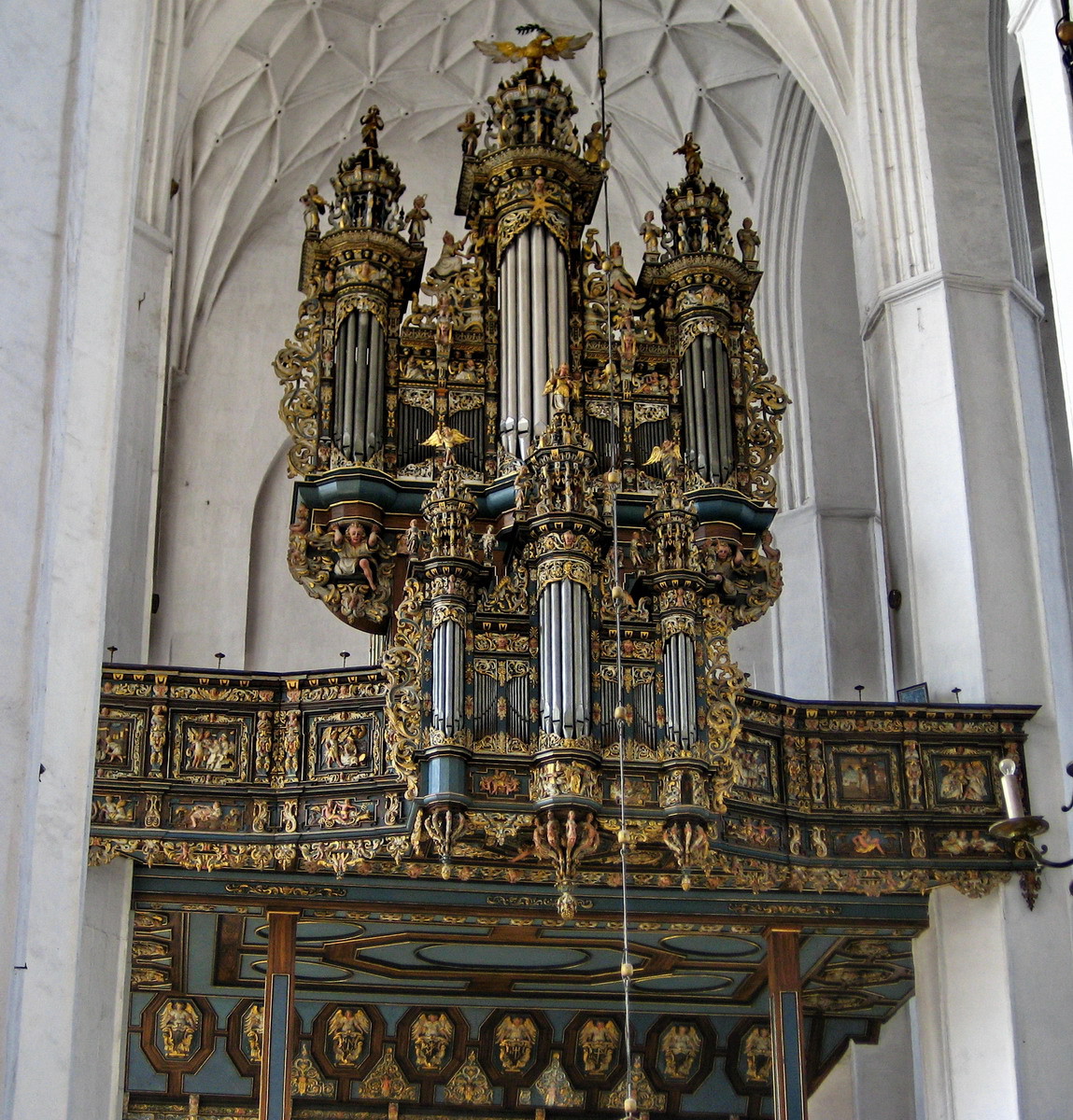 14.  Собор Св. Марии (Гданьск, Польша) музыкальный инструмент, орган