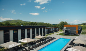 Отель «Среди Гор»