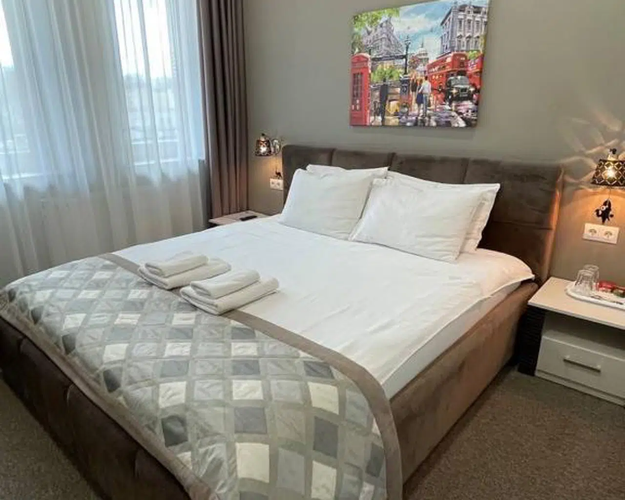 Отель «Шерлок»