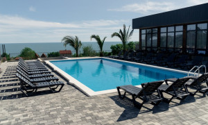 Парк-отель «Manresa Family Resort (Манреса Фемили Резорт)