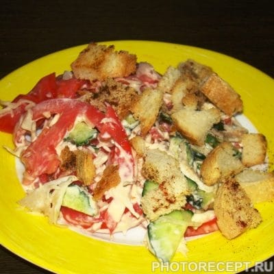 Салат из капусты с сухариками - рецепт с фото Салат из капусты с сухариками - рецепт с фото