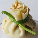 Блинные
мешочки с красной рыбой