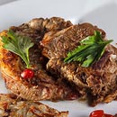 Жареная
баранина в маринаде из лука