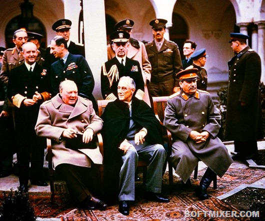 British Prime Minister Winston Churchill (sitting l-r), US President Franklin D. Roosevelt, and Soviet dictator Josepf Stalin have met from 4 to 11 February 1945 for a conference in Yalta. British Prime Minister Winston Churchill (sitting l-r), US President Franklin D. Roosevelt, and Soviet dictator Josepf Stalin have met from 4 to 11 February 1945 for a conference in Yalta.