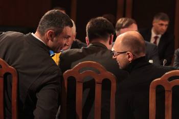 543957_554089591348525_677464523_n