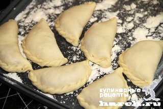 Бабушкины вареники с фаршем и сырым картофелем Бабушкины вареники с фаршем и сырым картофелем