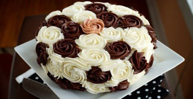 4403535_Roses_on_a_cake_4 (620x320, 61Kb)