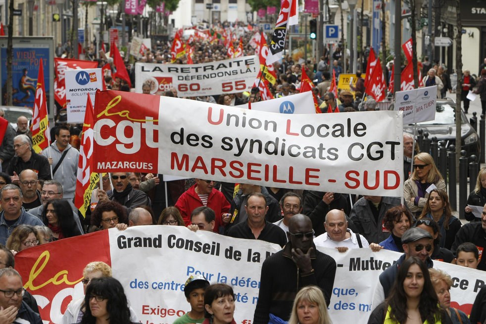 Первомайская демонстрация в Марселе на юге Франции