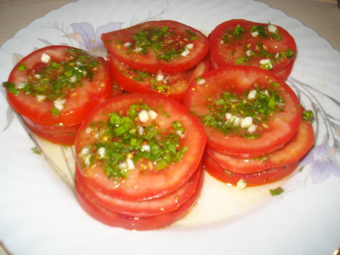 Маринованные помидоры за пол-часа ("Курсы быстрой готовки") Маринованные помидоры за пол-часа ("Курсы быстрой готовки")