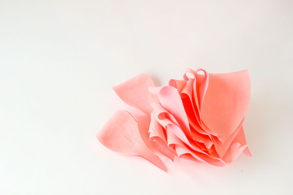 DIY-Crepe-Paper-Roses6 (600x400, 67Kb)