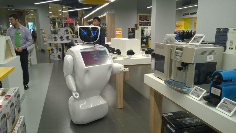 Робот-промоутер