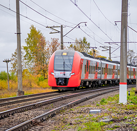 Суббот помог добиться выделения
дополнительного поезда в Москву для
жителей Брянской области